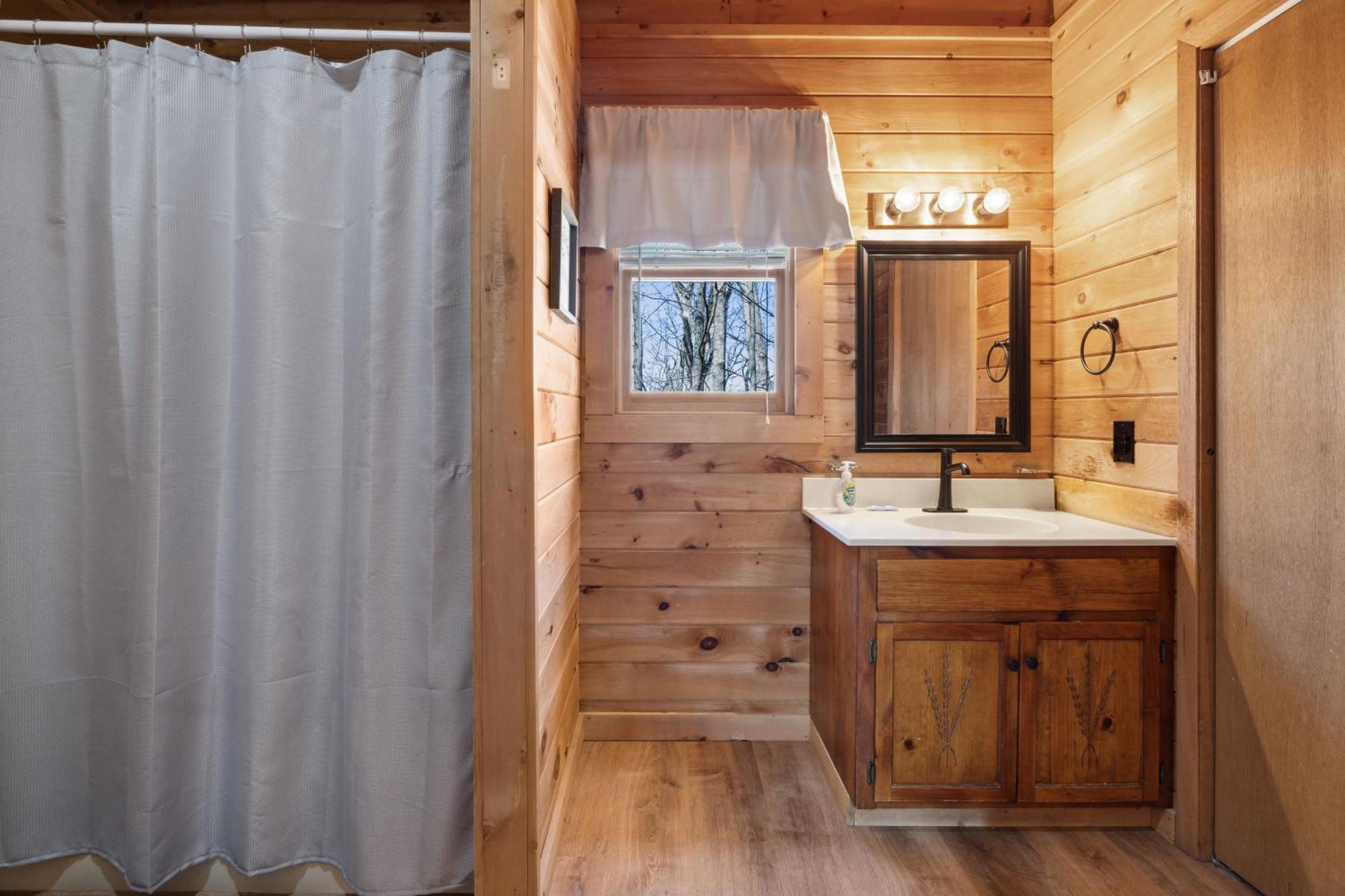 Cozy Family Friendly Cabin With Hot Tub, Near Gatlinburg, Pigeon Forge, Dollywood Sevierville Exterior foto